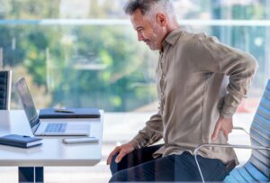 Ergonomia sul lavoro: prevenire dolori e migliorare la postura